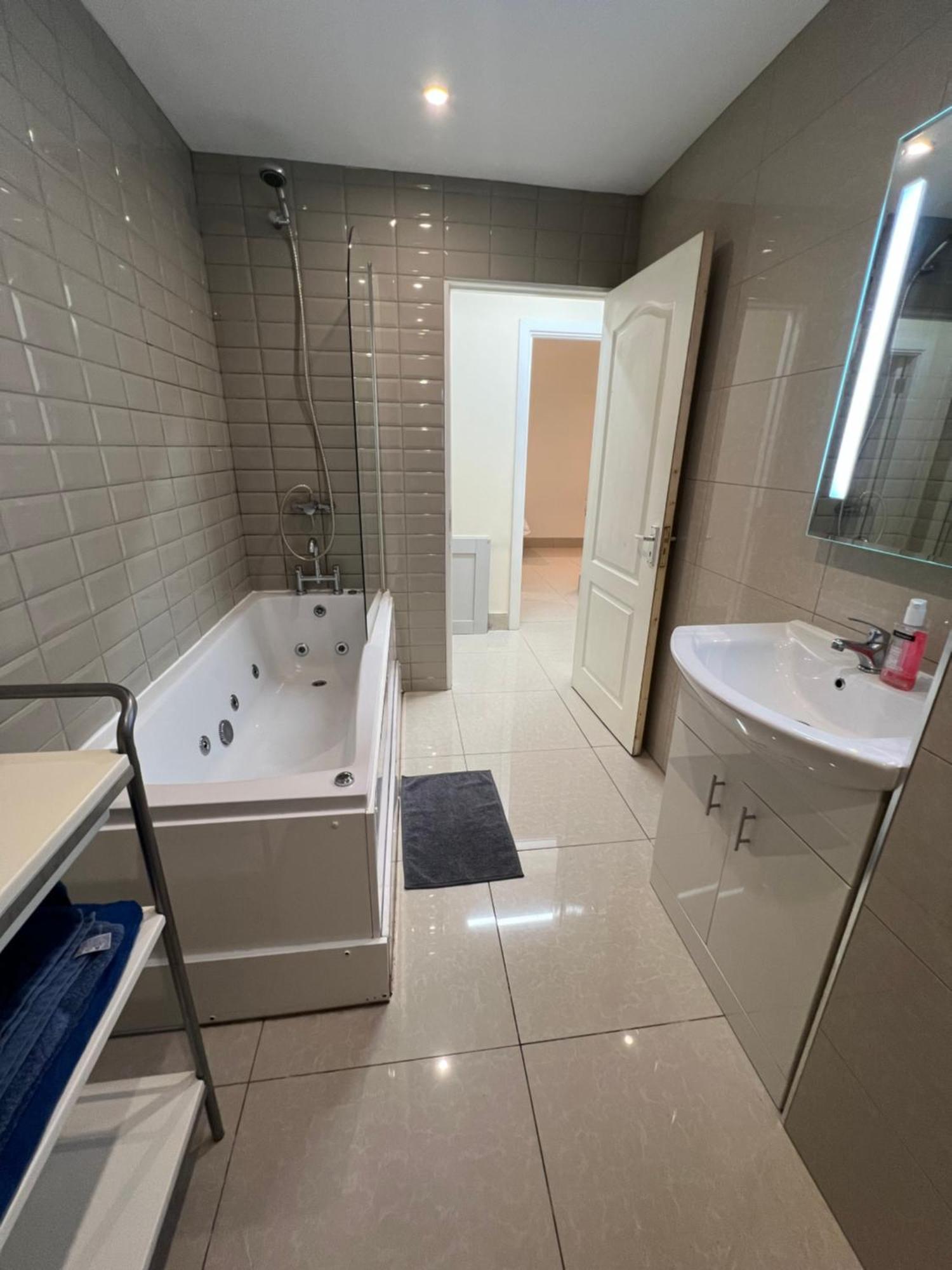 Lovely Dublin Home - Just 15 Mins To City Centre Luaran gambar